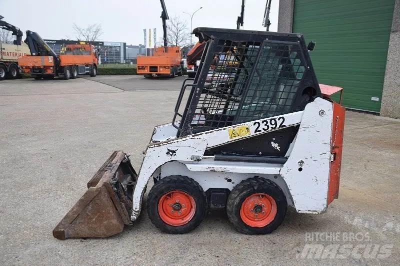 Bobcat S70 滑移装载机