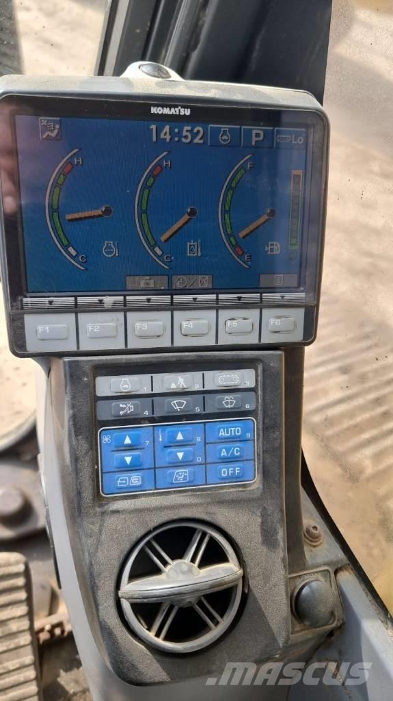 Komatsu 210 - 8 Long 履带挖掘机