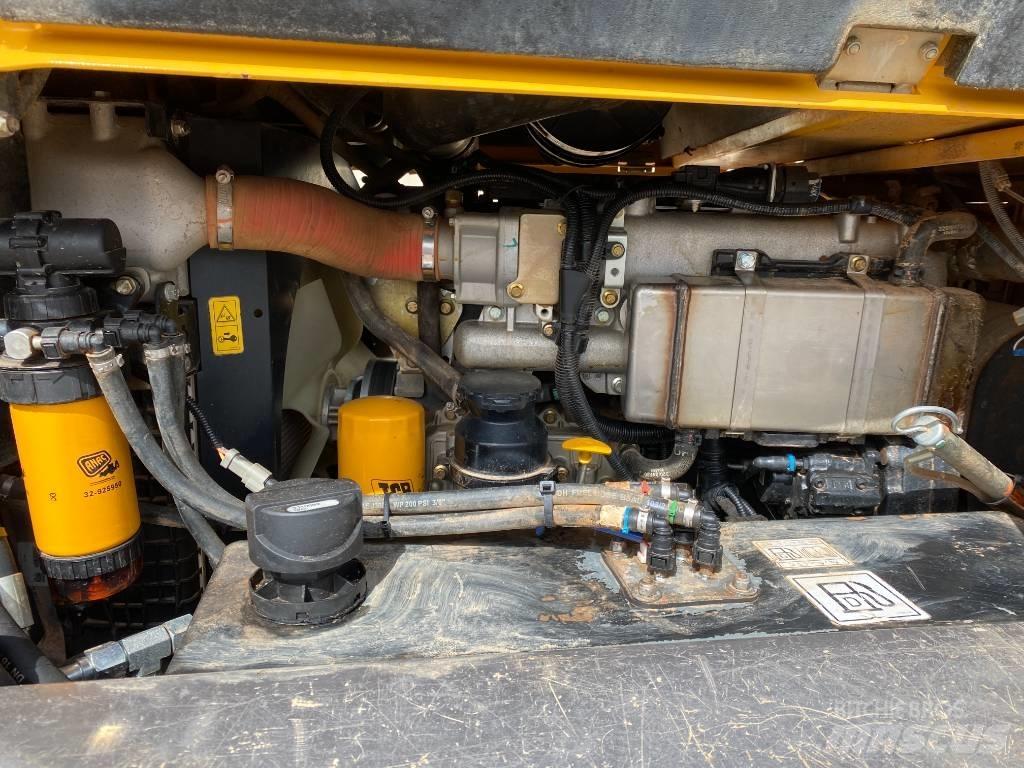 Mecalac TA6 翻斗车\公路型自卸车
