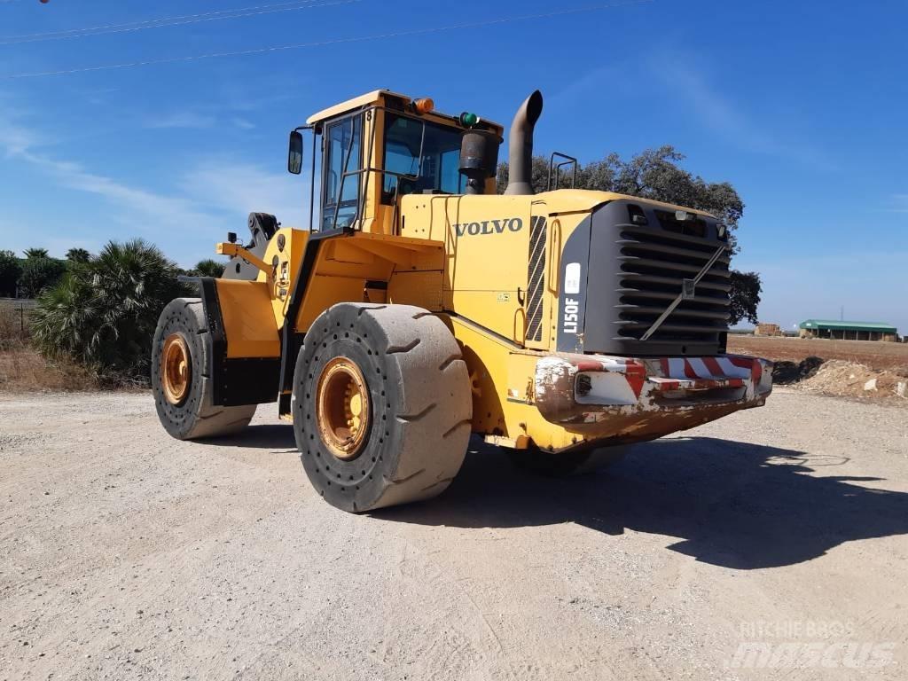Volvo L 150 F 轮式装载机