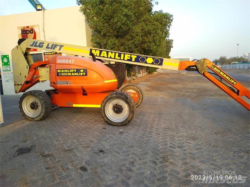JLG 600AJ 曲臂高空工作平台