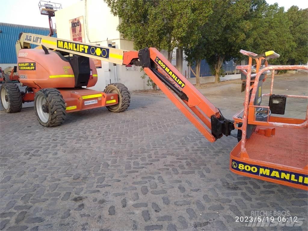 JLG 600AJ 曲臂高空工作平台