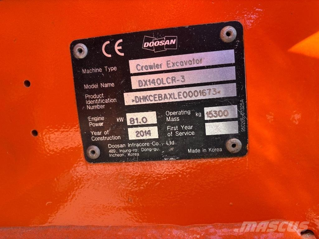 Doosan DX 140 LCR-3 履带挖掘机