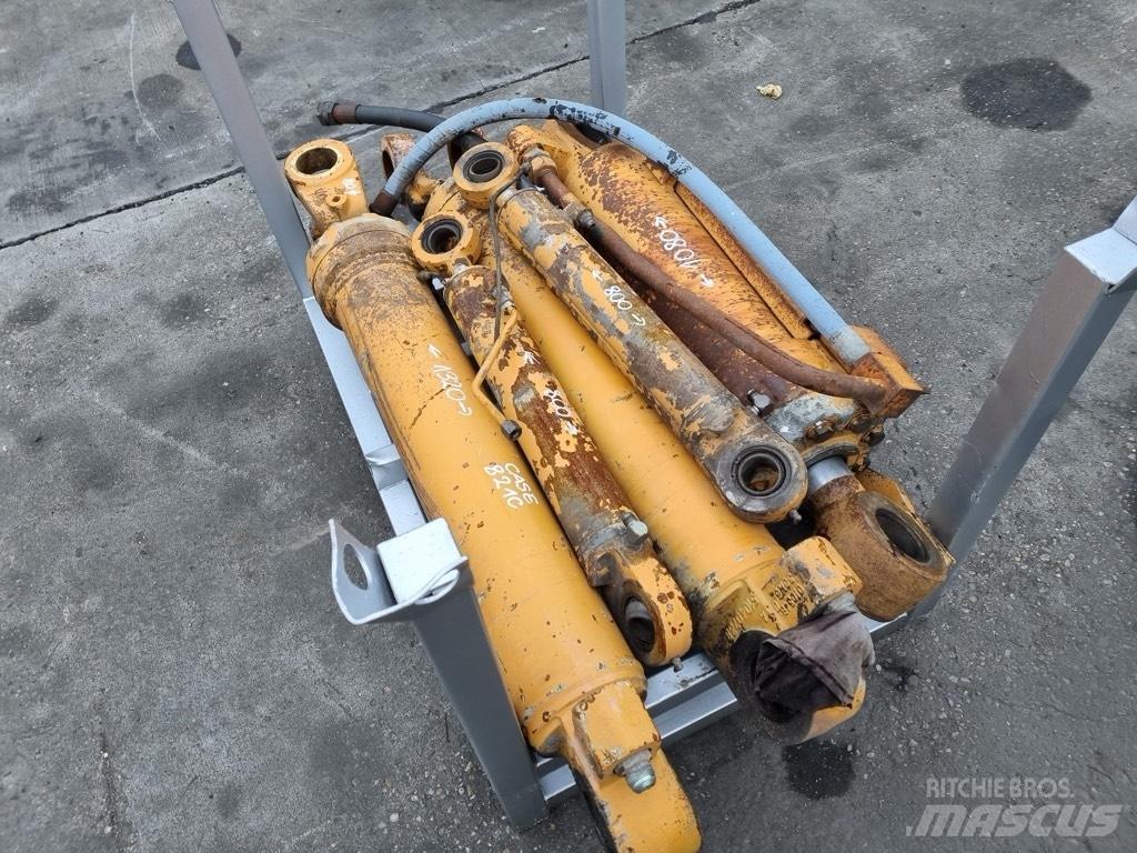 CASE 921 c siłowniki 液压