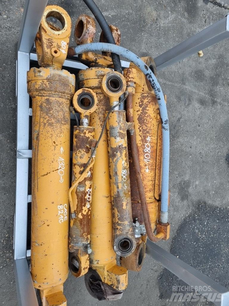 CASE 921 c siłowniki 液压