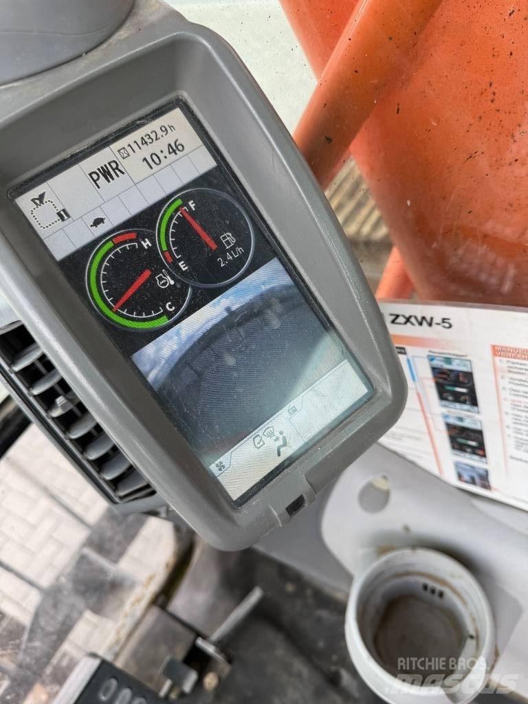 Hitachi ZX 290 履带挖掘机