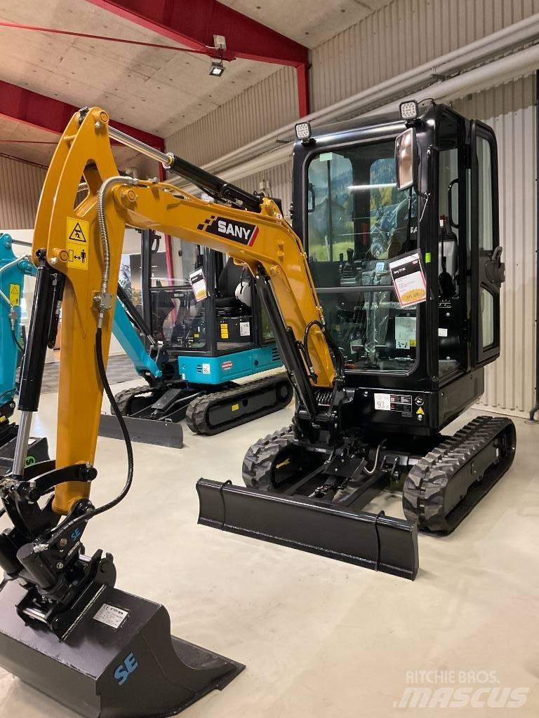 Sany SY 18 C + Trailer 小型挖掘机
