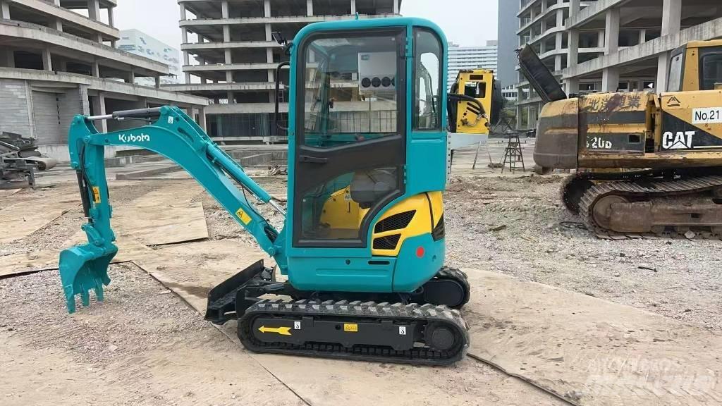 Kubota U 15 小型挖掘机