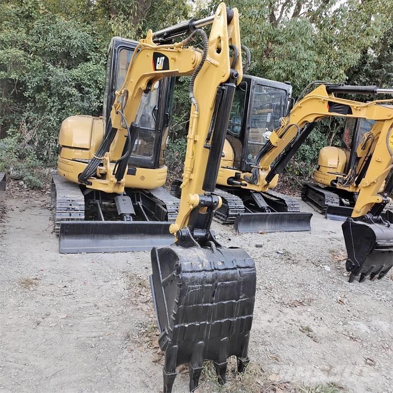 CAT 303.5 E CR 小型挖掘机