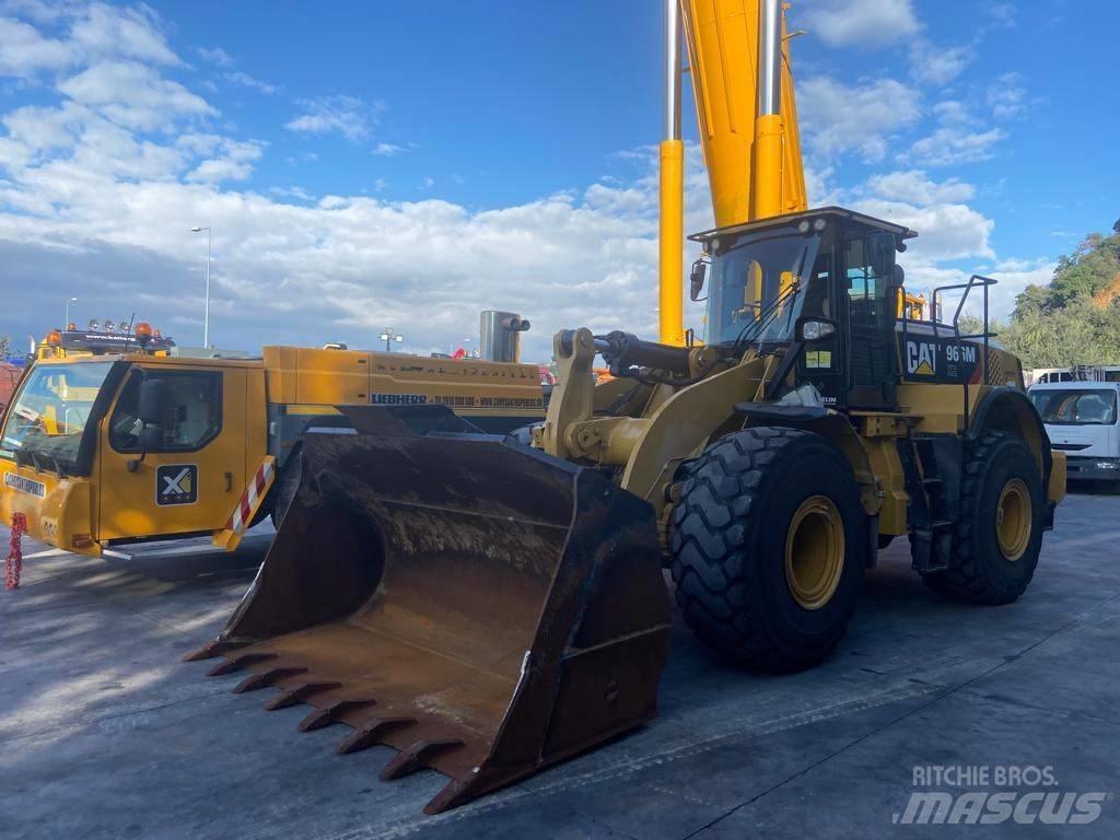 CAT 966M XE 轮式装载机