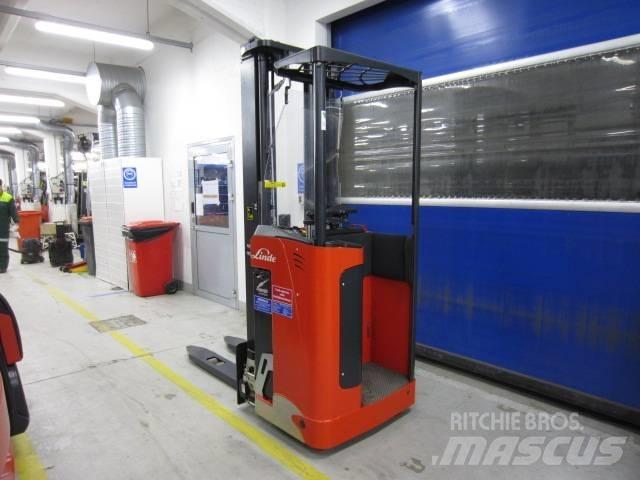 Linde L1600 行走式堆垛机
