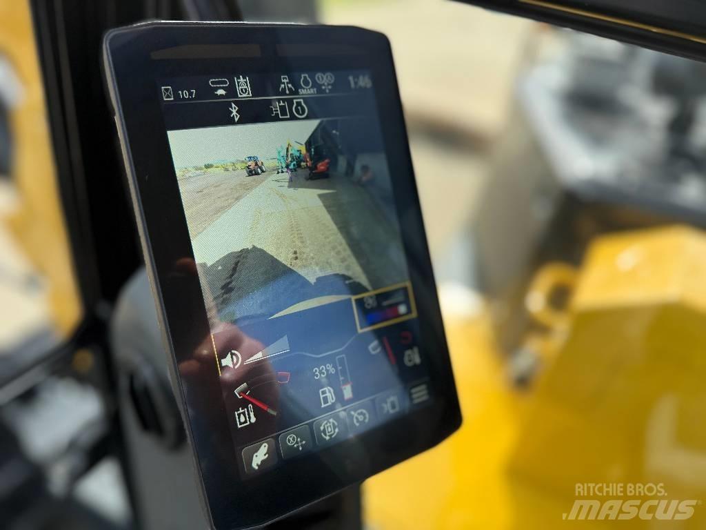 CAT 308 CR Next Gen 中型挖掘机