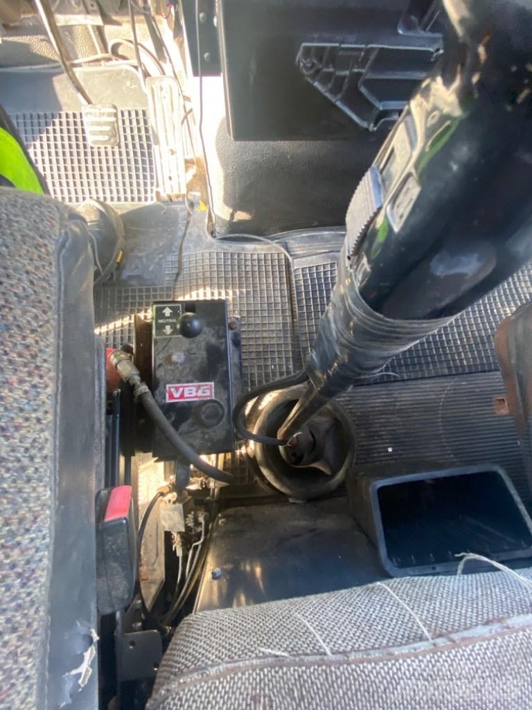 Scania 142 自卸式货车