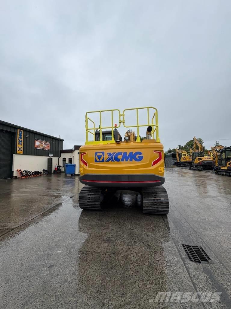 XCMG XE135E 履带挖掘机