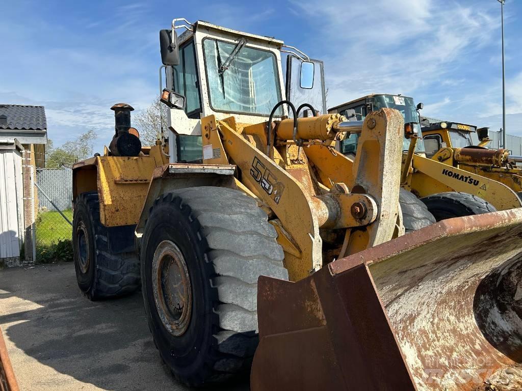 Liebherr L 551 轮式装载机
