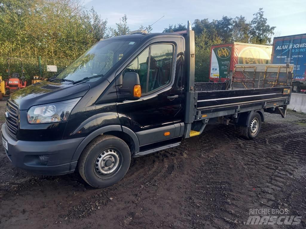 Ford Transit 350 平板栏板货车