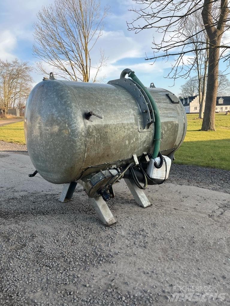Gøma Fronttank 水肥车