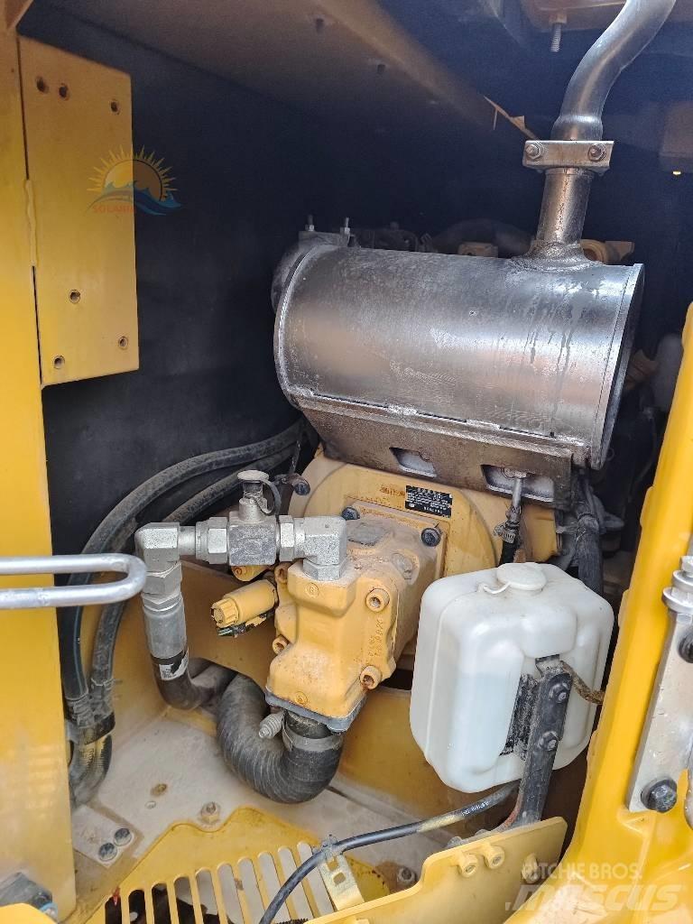 CAT 307.5 小型挖掘机