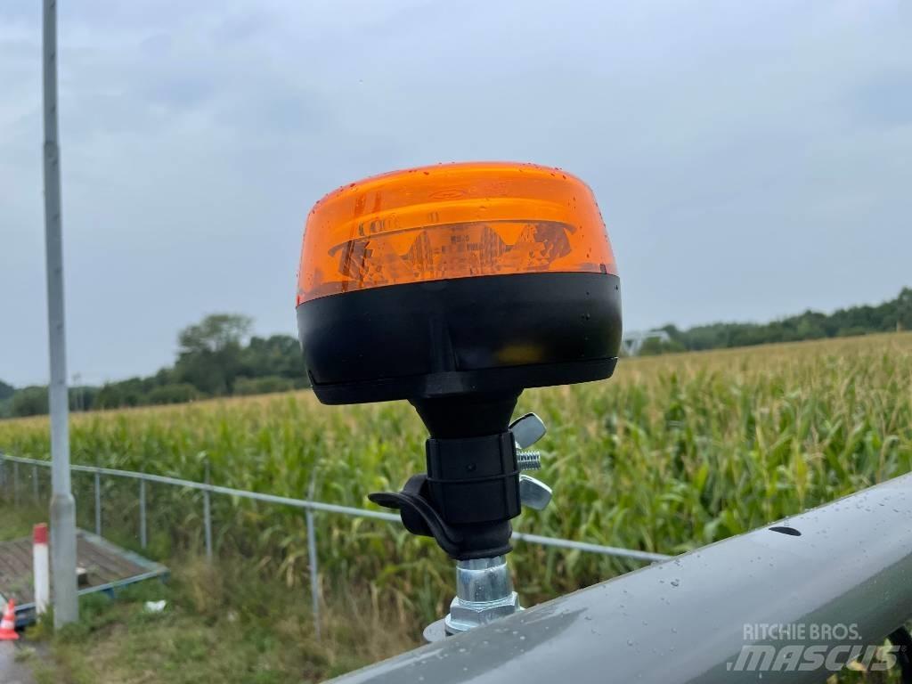 Wacker Neuson DW40 翻斗车\公路型自卸车