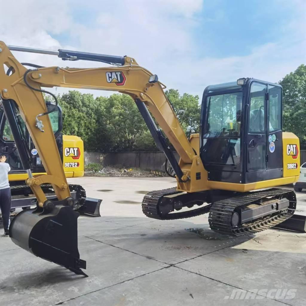 CAT 306 E 2 小型挖掘机