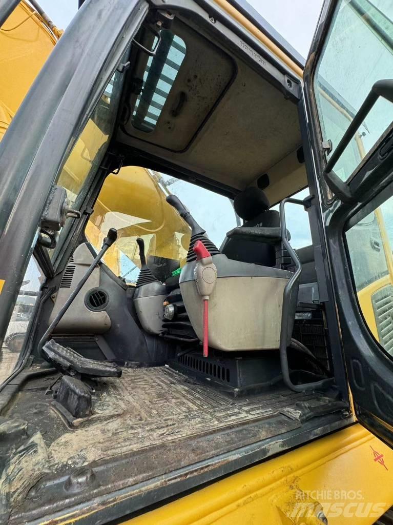 Komatsu PC 400-7 履带挖掘机