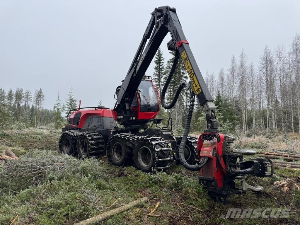 Komatsu 931 XC 收割机