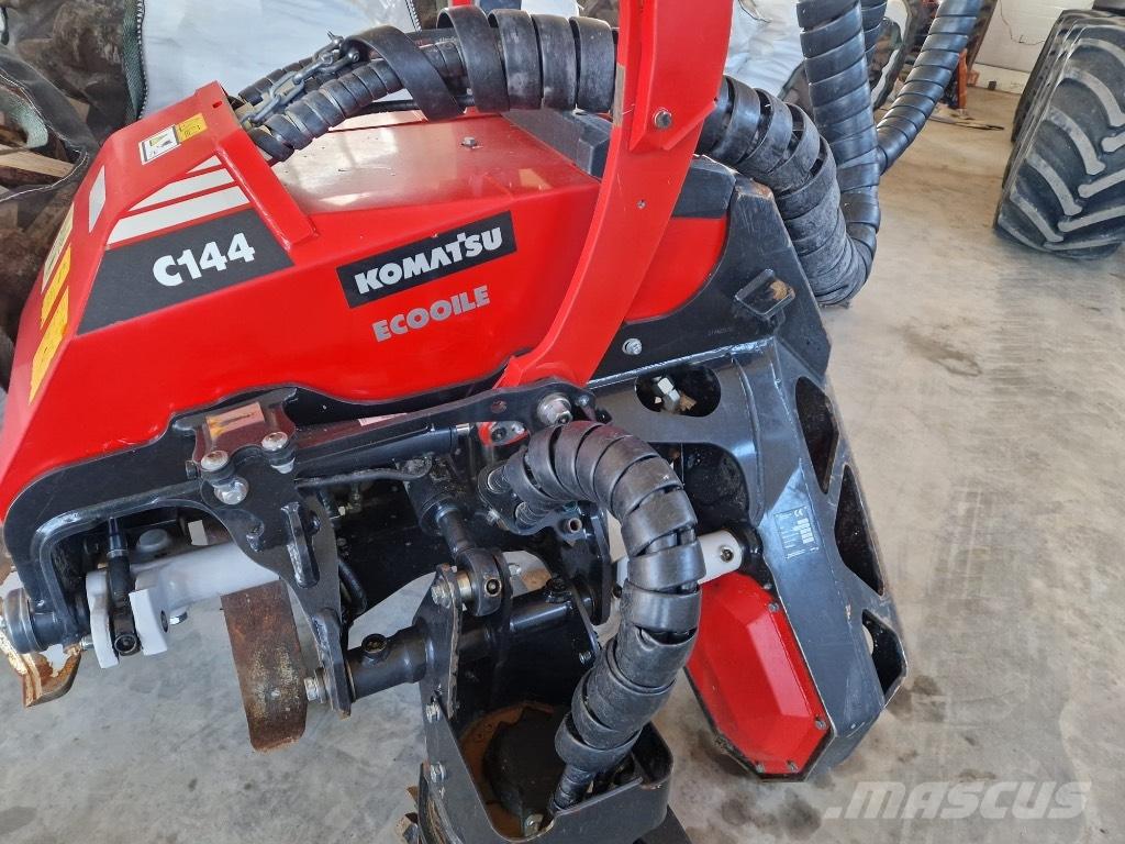 Komatsu 931 XC 收割机