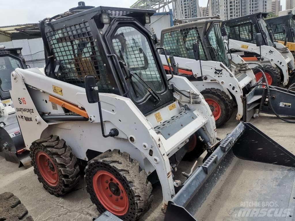 Bobcat S 16 滑移装载机