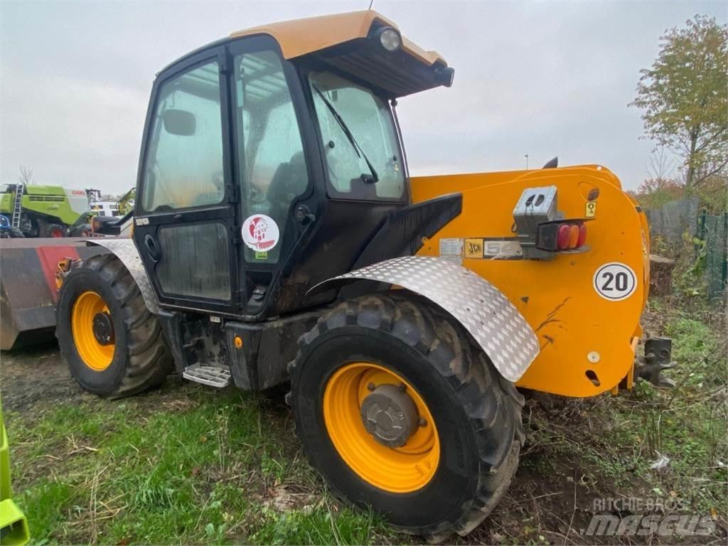 JCB 541-70 伸缩臂叉装车|叉装车
