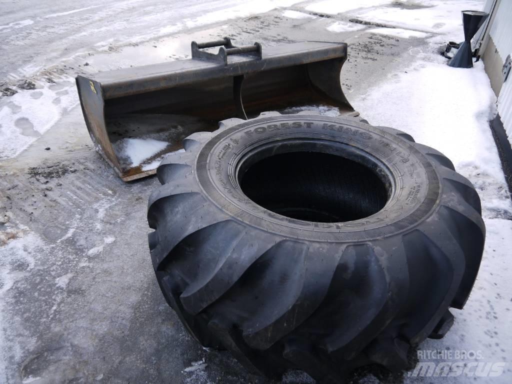 Lännen 8600 G 反铲装载机