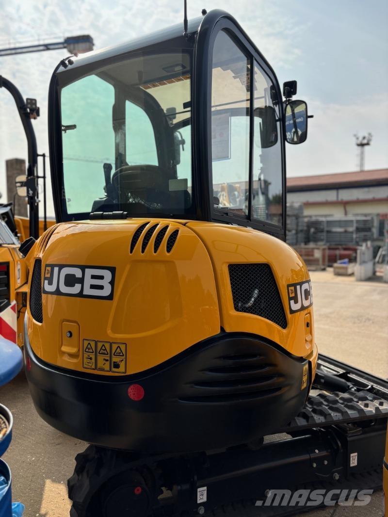 JCB 8029CTS 小型挖掘机