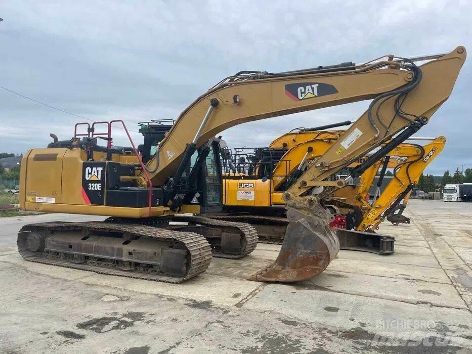 CAT 320 EL 履带挖掘机