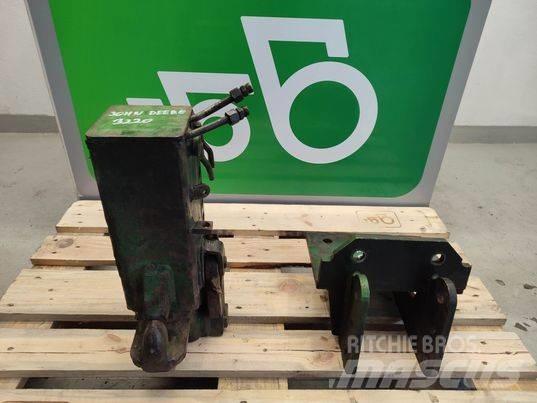 John Deere 3220 hook 驾驶室与内部