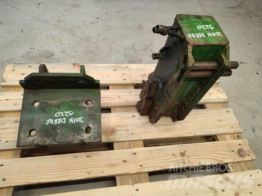 John Deere 3220 hook 驾驶室与内部