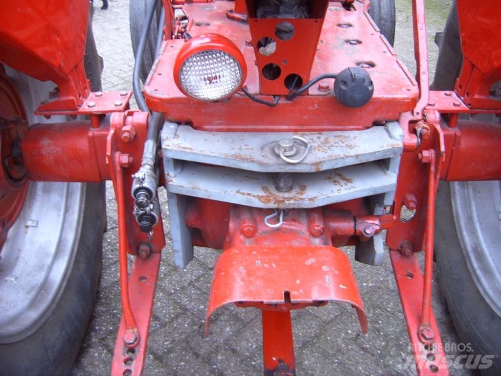 Farmall 560 拖拉机/农用车
