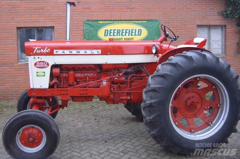 Farmall 560 拖拉机/农用车
