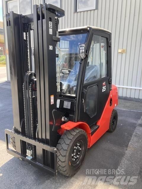EP CPCD25N XH7B 柴油叉车