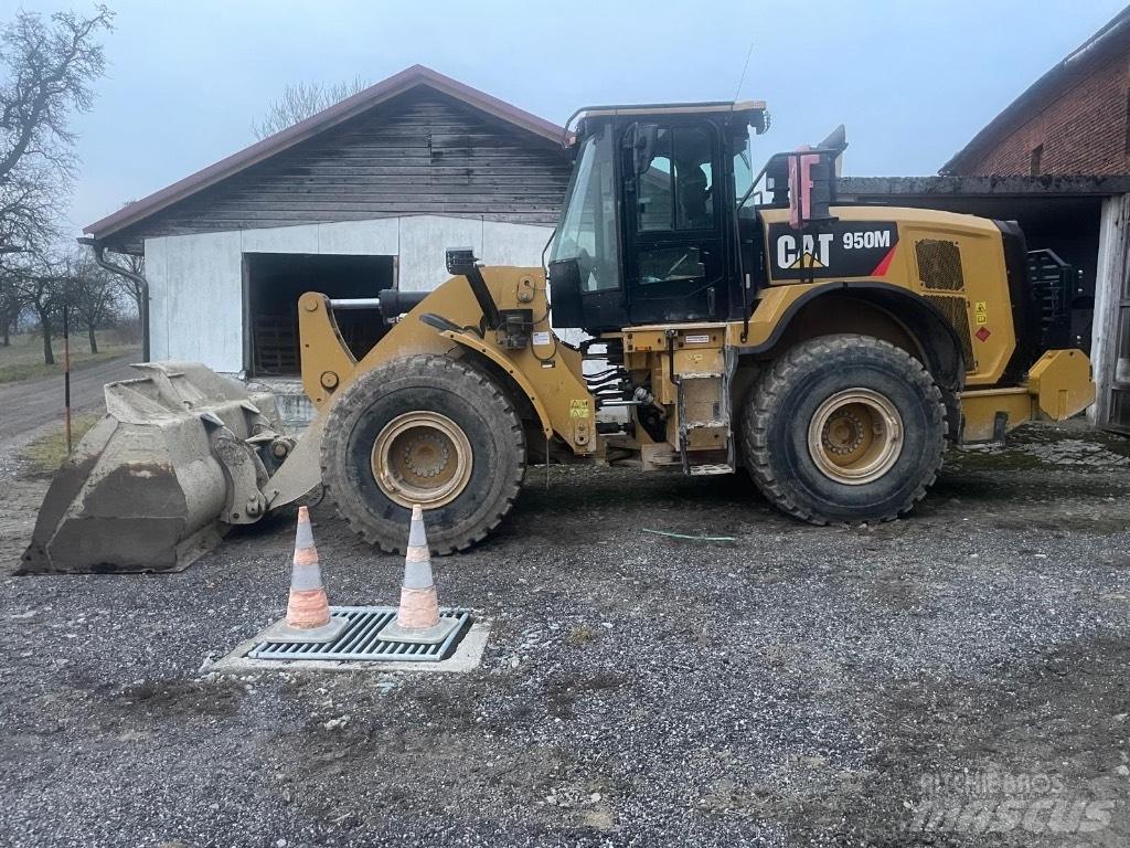 CAT 950 M 轮式装载机