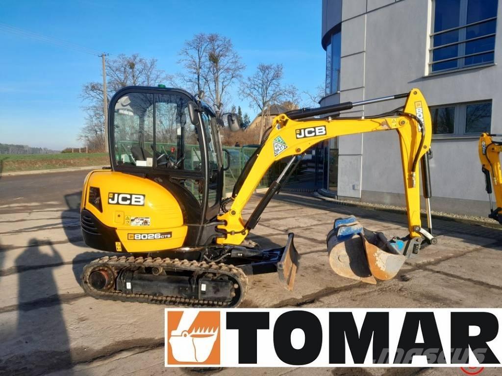 JCB 8026 CTS 小型挖掘机