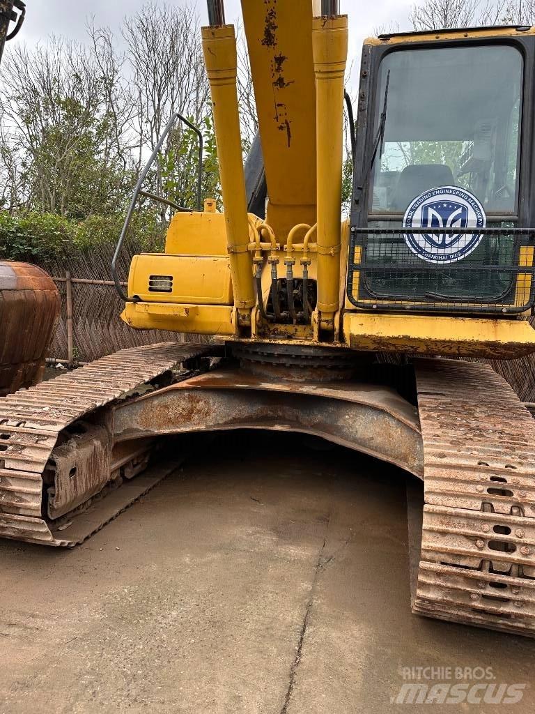 Komatsu PC 220-8 履带挖掘机