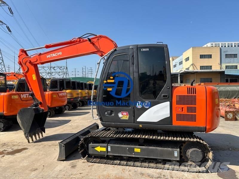 Hitachi ZX70 小型挖掘机