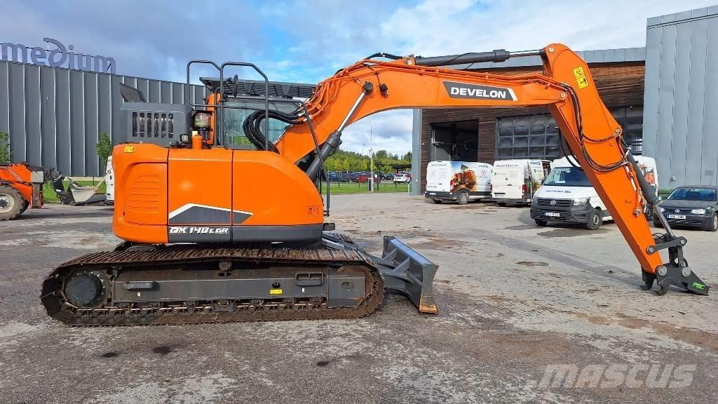 Doosan DX140LCR-7 履带挖掘机