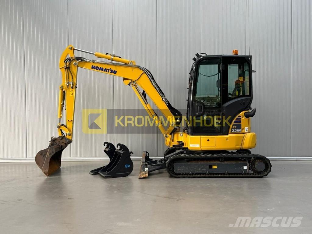 Komatsu PC 35 MR-5 小型挖掘机
