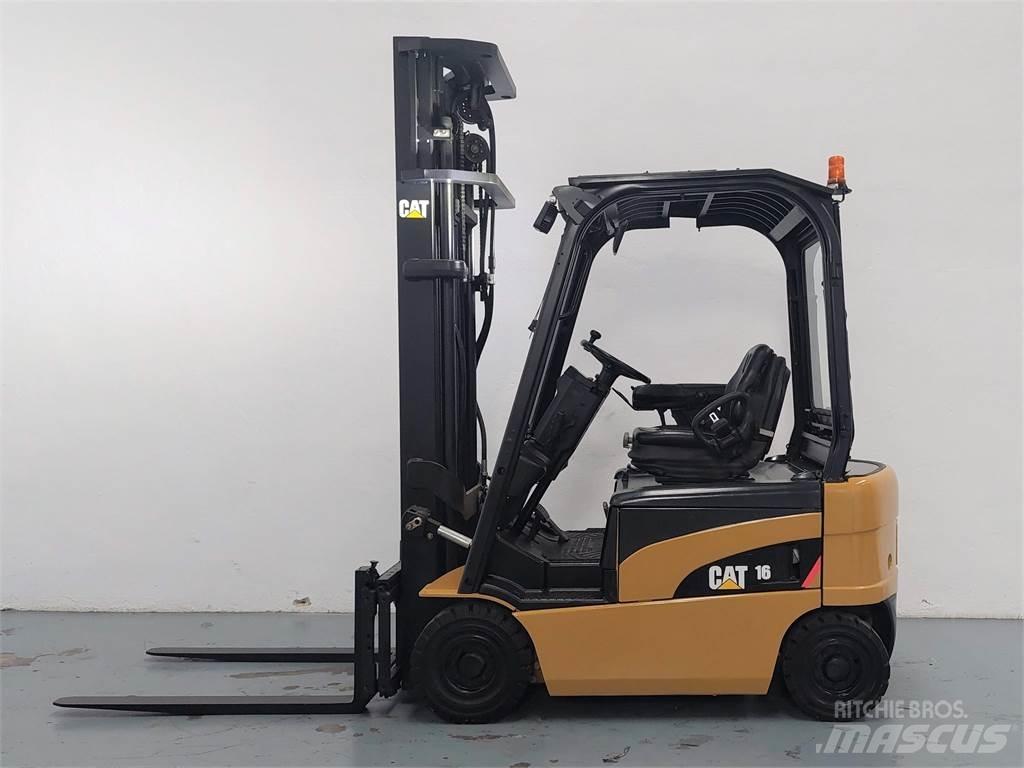 CAT EP16N 电动叉车
