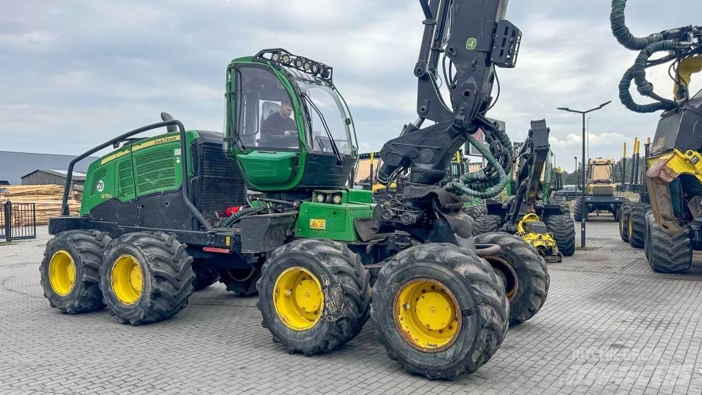 John Deere 1270 G 收割机