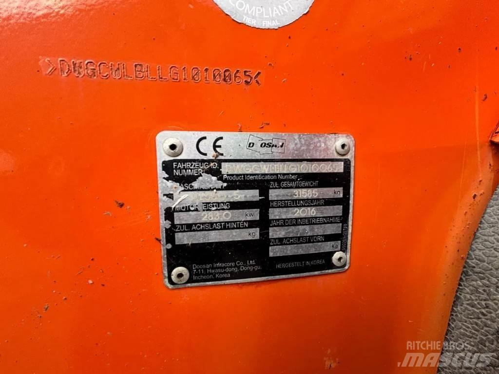 Doosan DL550 轮式装载机