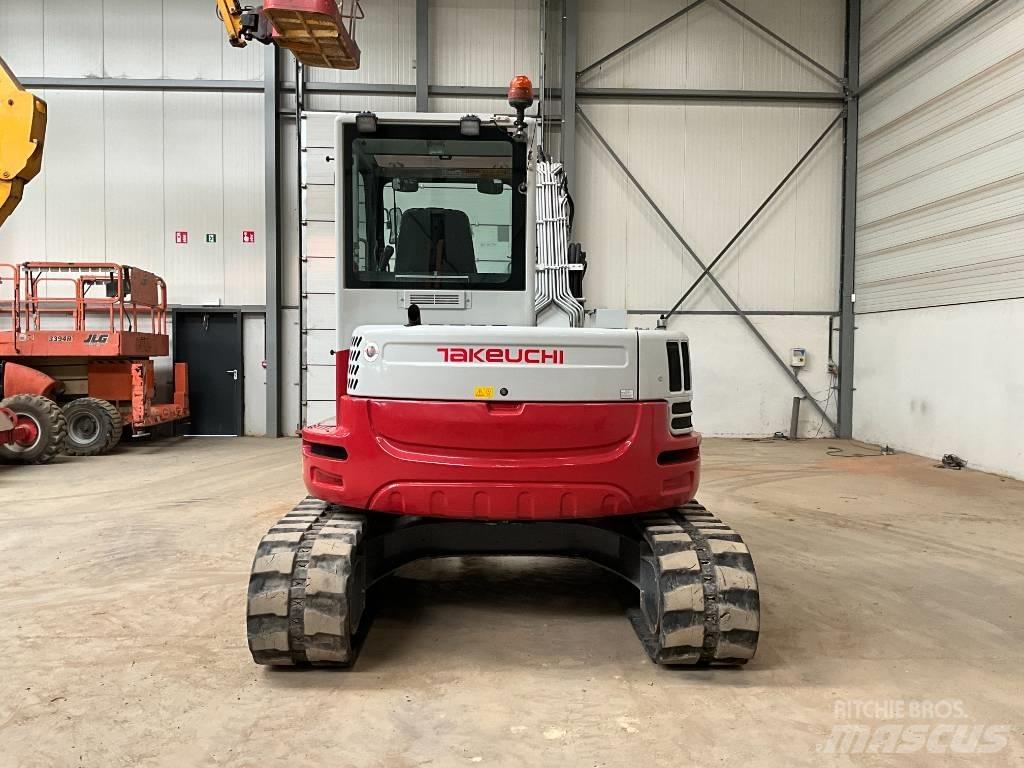 Takeuchi TB 280 FR 中型挖掘机