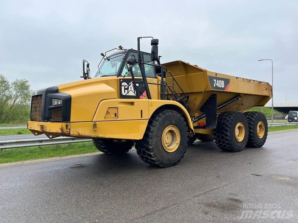 CAT 740B 铰接式自卸车