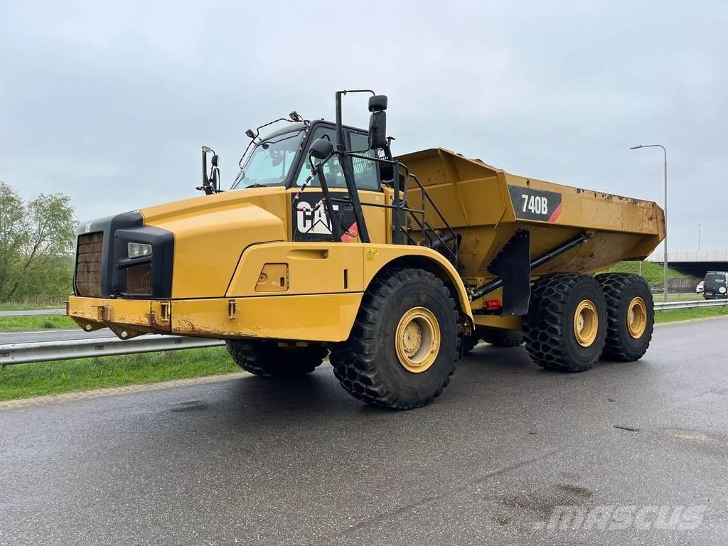 CAT 740B 铰接式自卸车