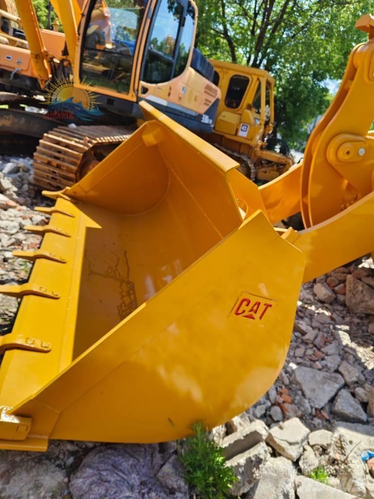 CAT 966H 轮式装载机